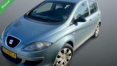 Grijs Gebruikt 2004 Seat Altea MPV | € 1.499 (Eerlijke prijs)