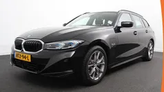 Gebruikt 2023 BMW 320e Stationwagen | € 35.890 (Eerlijke prijs)