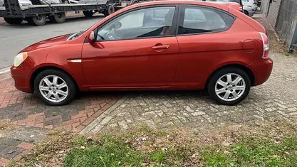Occasion Hyundai Accent Dynamiq 97 PK (71 kW) 2007 Rood (metallic) Hatchback