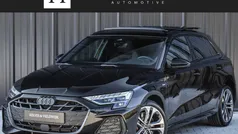Zwart Nieuw 2025 Audi A3 Sportback e-tron Competition Sedan | € 53.900 (Eerlijke prijs)