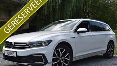 Wit Gebruikt 2021 VW Passat Business Stationwagen | € 23.945 (Goede deal)