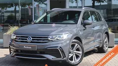 Grijs Gebruikt 2021 VW Tiguan R-line SUV | € 32.900 (Eerlijke prijs)