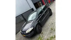 Zwart Gebruikt 2003 Renault Mégane II Basis Hatchback | € 499 (Super prijs)