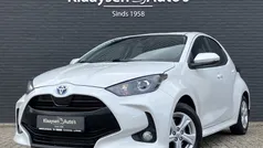 Wit Gebruikt 2023 Toyota Yaris Hybrid Hatchback | € 20.450 (Eerlijke prijs)