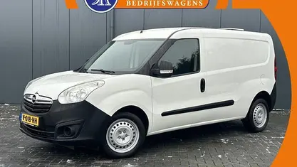 Gebruikt 2017 Opel Combo Van | € 6.950 (Eerlijke prijs)