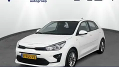 Wit Gebruikt 2022 Kia Rio Hatchback | € 19.950 (Eerlijke prijs)