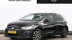 Zwart Gebruikt 2023 VW Polo Business Hatchback | € 22.595 (Eerlijke prijs)