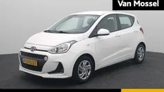 Wit Gebruikt 2020 Hyundai i10 Comfort Hatchback | € 9.940 (Eerlijke prijs)