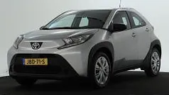Grijs Gebruikt 2024 Toyota Aygo Play Hatchback | € 19.245 (Goede deal)