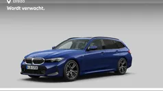 Blauw Gebruikt 2025 BMW 330e Comfort Edition Stationwagen | € 54.880 (Goede deal)