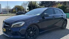 Blauw Gebruikt 2017 Mercedes A180 Business Hatchback | € 18.945 (Eerlijke prijs)