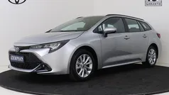 Gebruikt 2025 Toyota Corolla Active Stationwagen | € 38.189 (Eerlijke prijs)