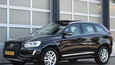 Gebruikt 2017 Volvo XC60 SUV | € 29.950 (Eerlijke prijs)
