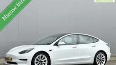 Wit Gebruikt 2021 Tesla Model 3 Standard Range Sedan | € 23.495 (Eerlijke prijs)