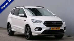 Wit Gebruikt 2019 Ford Kuga ST-Line SUV | € 19.695 (Eerlijke prijs)