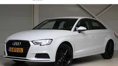 Wit Gebruikt 2020 Audi A3 Proline Sedan | € 17.950 (Eerlijke prijs)