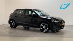 Zwart Gebruikt 2021 Audi A1 Sportback Basis Hatchback | € 17.750 (Super prijs)