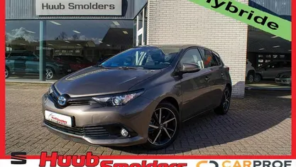 Occasion Toyota Auris Hybrid Active 99 PK (72 kW) 2019 Grijs Hatchback