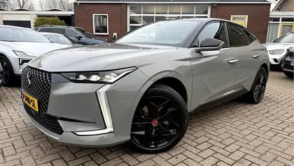 Grijs Occasion 2022 DS Automobiles DS4 Performance Line Plus Hatchback | € 22.850 (Eerlijke prijs)