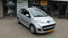 Grijs Gebruikt 2010 Peugeot 107 Hatchback | € 2.450 (Eerlijke prijs)