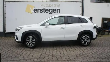 Wit Gebruikt 2024 Suzuki SX4 S-Cross Style SUV | € 27.450 (Eerlijke prijs)