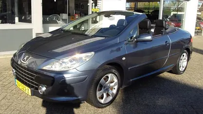 Occasion Peugeot 307 CC 109 PK (80 kW) 2008 Grijs Cabriolet