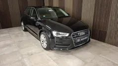 Zwart Gebruikt 2014 Audi A3 Sportback Ambition Hatchback | € 9.995 (Goede deal)