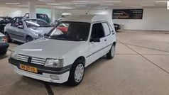Gebruikt 1995 Peugeot 205 Forever Hatchback | € 2.899