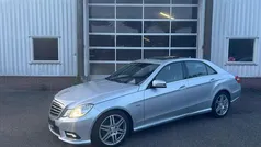 Grijs Gebruikt 2009 Mercedes E250 Avantgarde Sedan | € 14.950 (Eerlijke prijs)