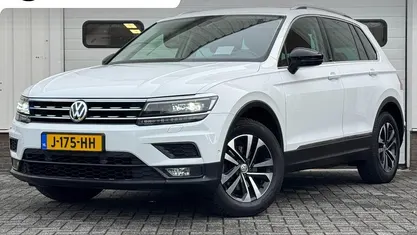 Wit Gebruikt 2019 VW Tiguan Highline SUV | € 21.950 (Super prijs)