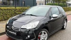 Zwart Gebruikt 2011 Citroën DS3 Chic Hatchback | € 6.450 (Eerlijke prijs)
