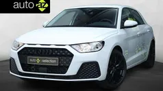 Wit Nieuw 2024 Audi A1 Sportback Proline Hatchback | € 26.900 (Eerlijke prijs)