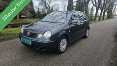 Blauw Gebruikt 2004 VW Polo Hatchback | € 1.799 (Eerlijke prijs)