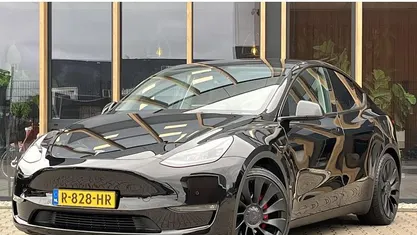 Zwart Gebruikt 2022 Tesla Model Y Performance SUV | € 36.600 (Eerlijke prijs)