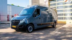 Grijs Gebruikt 2021 Opel Movano Van | € 18.950 (Eerlijke prijs)