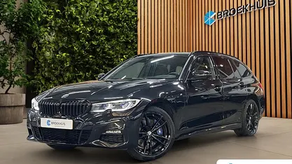 Occasion 2024 BMW 330e Executive Stationwagen | € 38.395 (Super prijs)
