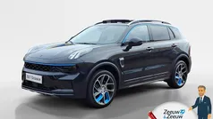 Zwart Gebruikt 2022 Lynk & Co 01 SUV | € 23.435 (Goede deal)