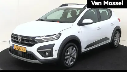 Wit Occasion 2021 Dacia Sandero Comfort Hatchback | € 12.735 (Eerlijke prijs)