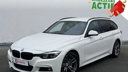 Gebruikt 2018 BMW 318 Executive Stationwagen | € 20.695 (Eerlijke prijs)
