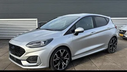 Zilver Gebruikt 2025 Ford Fiesta ST-Line X Hatchback | € 21.950 (Eerlijke prijs)