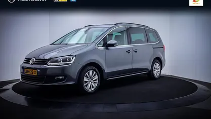 Grijs Gebruikt 2019 VW Sharan Comfortline MPV | € 30.925 (Eerlijke prijs)