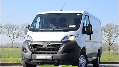 Occasion Opel Movano 140 PK (102 kW) 2023 Wit Van