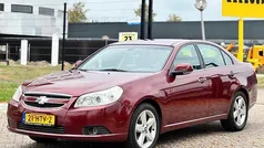Rood Gebruikt 2009 Chevrolet Epica Sedan | € 2.995 (Eerlijke prijs)