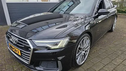Zwart Gebruikt 2019 Audi A6 S-Line Stationwagen | € 37.950 (Eerlijke prijs)