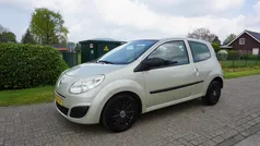 Gebruikt 2008 Renault Twingo Authentique Hatchback | € 1.650 (Eerlijke prijs)