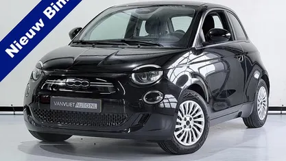 Occasion Fiat 500e Urban 86 kW (118 PK) 2023 Zwart Hatchback