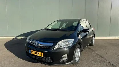 Zwart Gebruikt 2010 Toyota Auris Hatchback | € 4.995 (Goede deal)