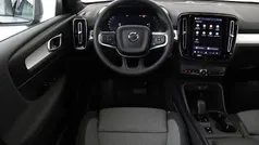 Zilver Gebruikt 2025 Volvo XC40 Core SUV | € 48.890 (Eerlijke prijs)
