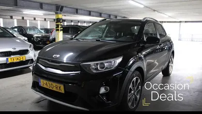 Zwart Gebruikt 2020 Kia Stonic SUV | € 16.945 (Eerlijke prijs)