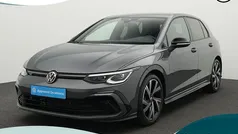 Grijs Gebruikt 2023 VW Golf VIII R-line Hatchback | € 33.900 (Eerlijke prijs)